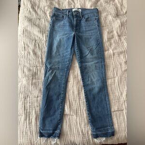 Aritzia Denim Forum Light Blue Skinny Jeans